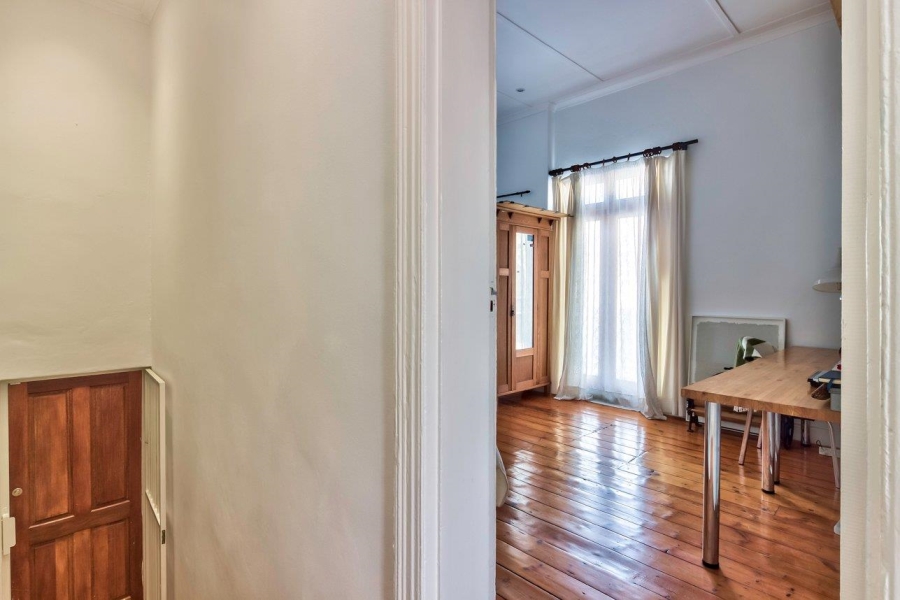 2 Bedroom Property for Sale in Woodstock Western Cape